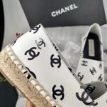 Chanel CC print flat