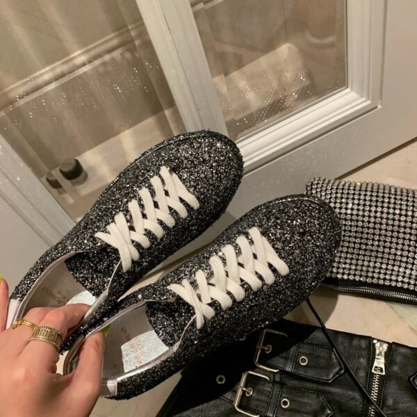 Yves Saint Laurent Sneakers