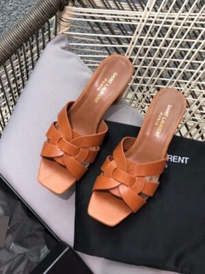 TRIBUTE HEELED MULES IN CROCODILE-EMBOSSED SHINY LEATHER