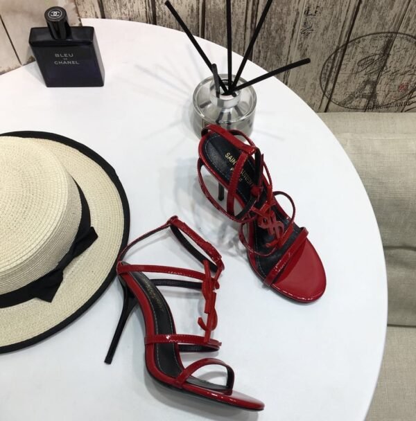 Yves Saint Laurent PARIS-CASSANDRA