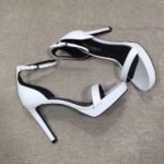 CASSANDRA FLAT SANDALS IN SMOOTH LEATHER