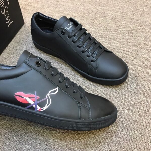 YSL ROSE SNEAKERS IN LEATHER