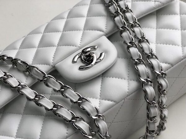 Chanel Classic HandBag White For Women 9.9in/25.5cm A01112