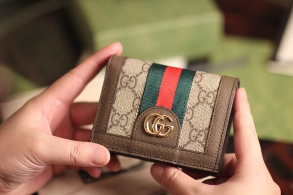 Gucci Signature wallet