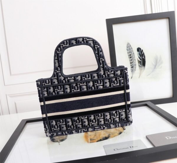 BOOK TOTE MINI