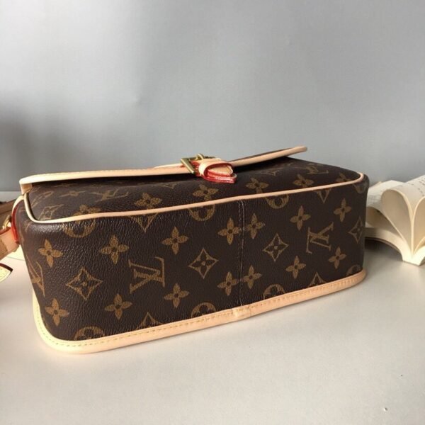 Louis Vuitton Sologne Monogram Shoulder Bag