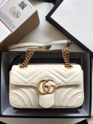 GG Marmont mini matelassé shoulder bag