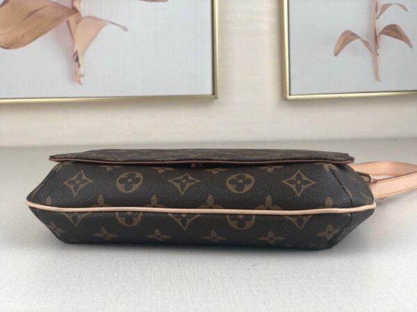 LOUIS VUITTON Musette Tango Short Shoulder Bag