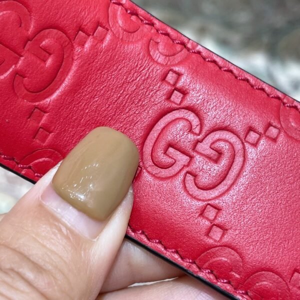 Gucci Signature