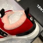 CHANEL SNEAKER