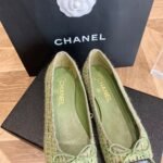 CHANEL SNEAKER