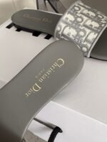 DIOR NEW ARRIVAL