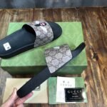 GUCCI SLIPPERS 2
