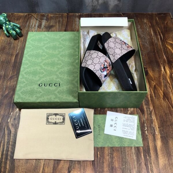 GUCCI SLIPPERS 8