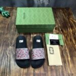 GUCCI SLIPPERS 11