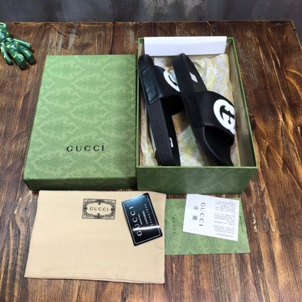 GUCCI SLIPPERS 12
