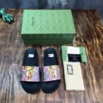 GUCCI SLIPPERS 13