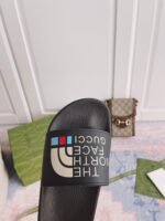 GUCCI SLIPPERS 18