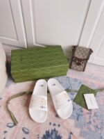 GUCCI SLIPPERS 19