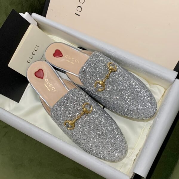 GUCCI FLATS 11
