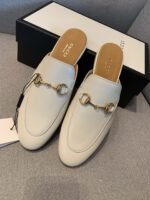 GUCCI FLATS 23