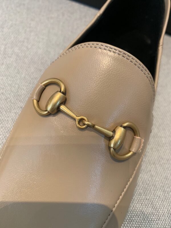 GUCCI FLATS 25