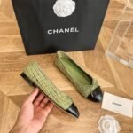 CHANEL FLATS 1