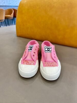 CHANEL FLATS 9