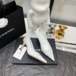 CHANEL HIGH HEELS 9