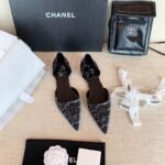 CHANEL FLATS 16