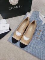 CHANEL FLATS 25