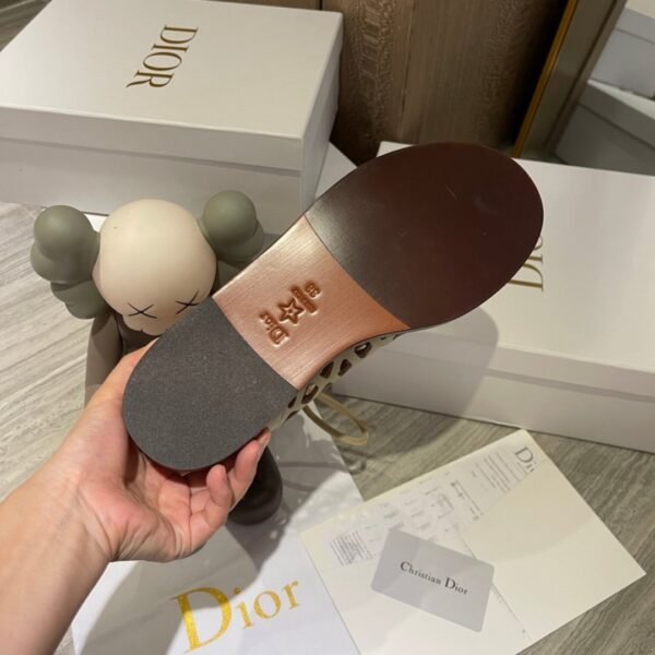 DIOR BOOTS 2
