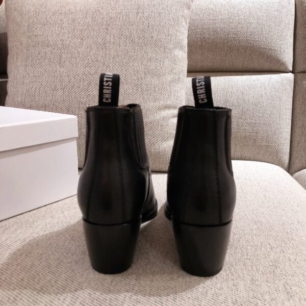 DIOR BOOTS 17