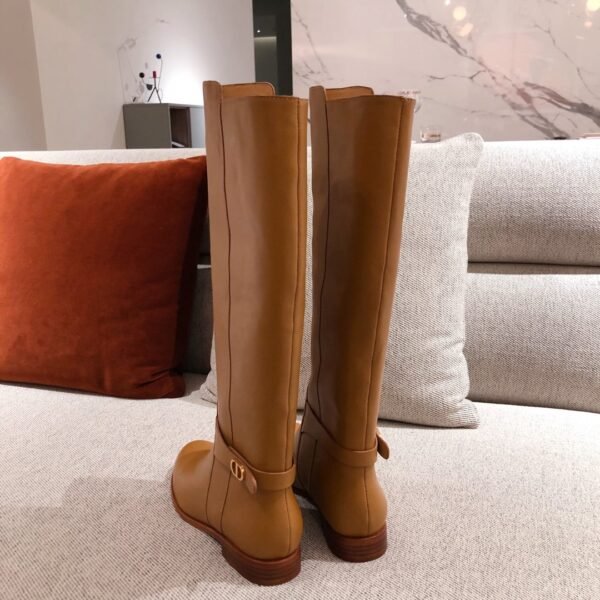 DIOR BOOTS 25