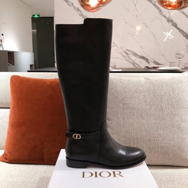 DIOR BOOTS 26