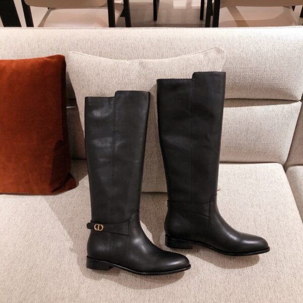 DIOR BOOTS 26