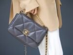 Chanel 19