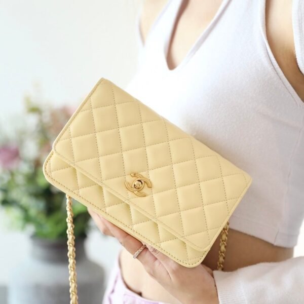 Chanel WOC