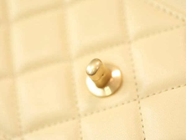 Chanel WOC