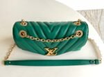 LV NEW WAVE CHAIN BAG