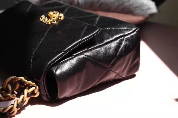 CHANEL 19 LARGE HANDBAG