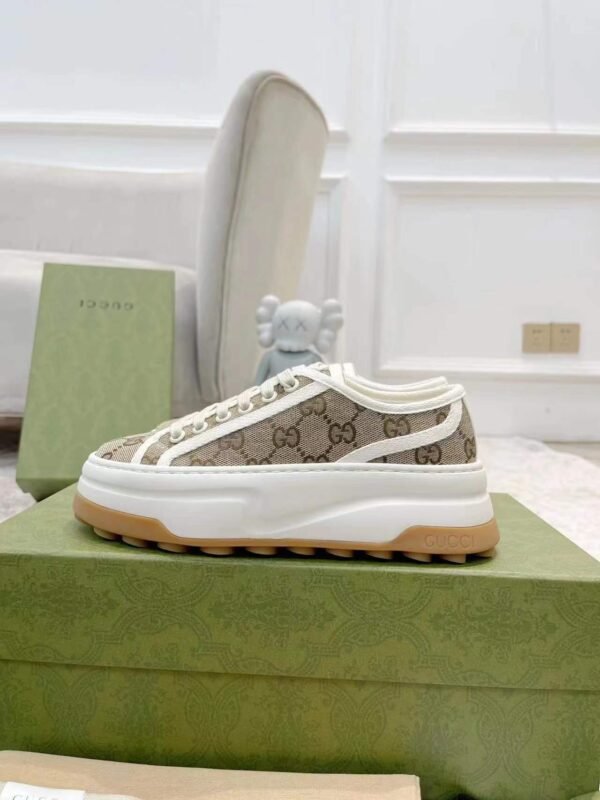 WOMEN GG SNEAKER