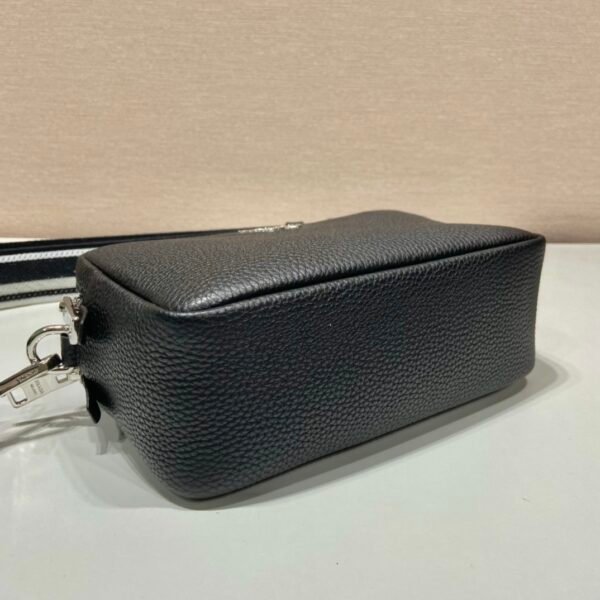 Prada Bag With Shoulder Strap Black For Women, Women’s Bags 8.6in/22cm 1BH082_2DKV_F0002_V_3OM