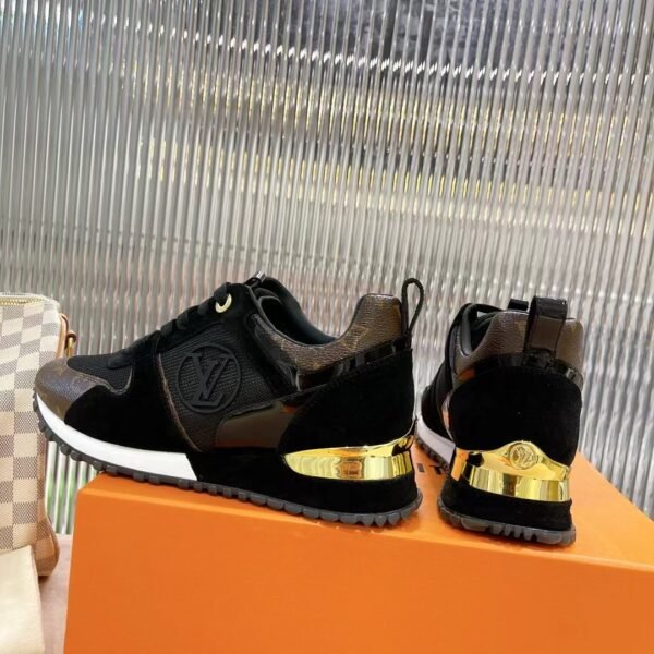 Louis Vuitton RNU AWAY