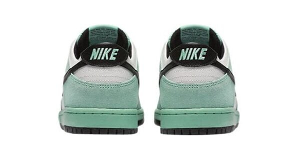 Nike SB Dunk Low Sea Crystal