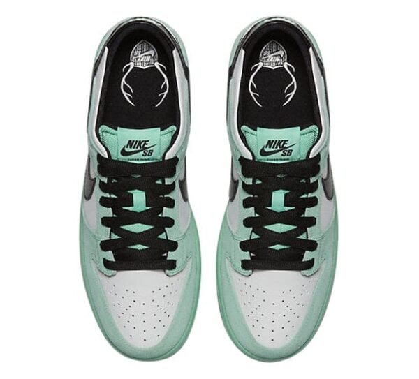 Nike SB Dunk Low Sea Crystal