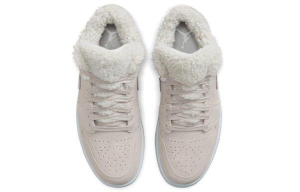 Jordan 1 Low Sherpa Fleece DO0750-002