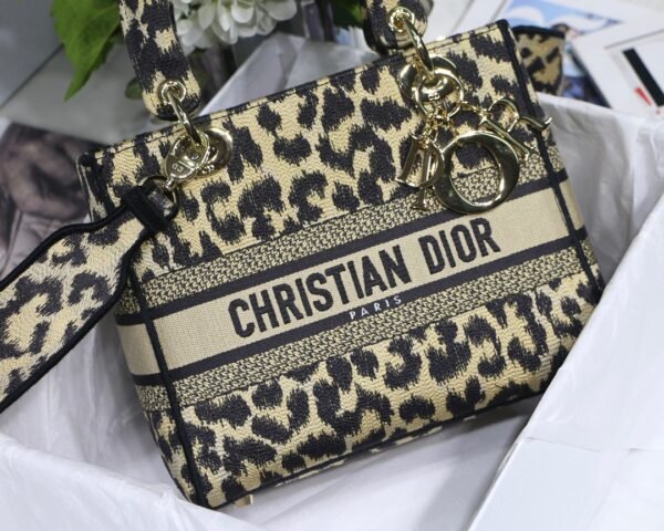 Christian Dior Medium Lady D-Lite Bag Black Gold, For Women, Women’s Handbags 24cm/9.5in CD M0565ORHM_M918