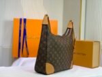 Louis Vuitton Boulogne 35 Monogram Canvas For Women, Women’s Handbags, Shoulder And Crossbody Bags 13.8in/35cm LV M51260