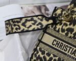 Christian Dior Medium Lady D-Lite Bag Black Gold, For Women, Women’s Handbags 24cm/9.5in CD M0565ORHM_M918